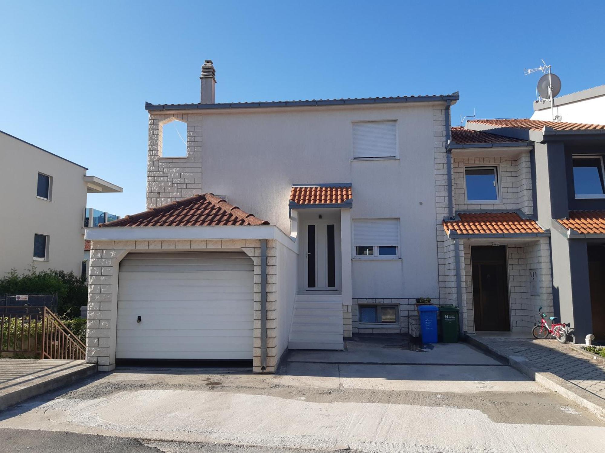 Apartmani Josipa Trogir Exterior photo