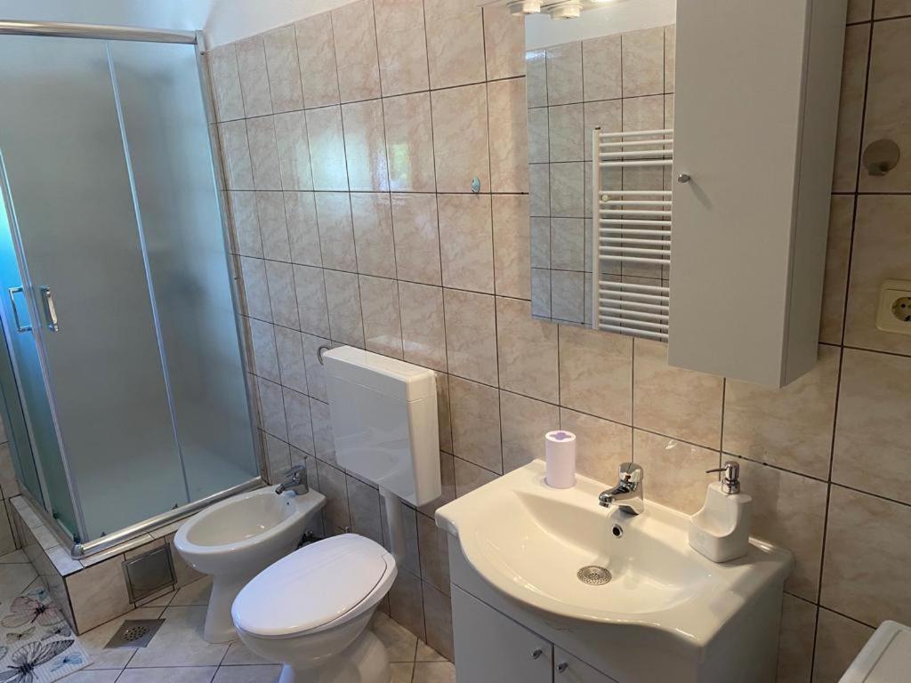 Apartmani Josipa Trogir Exterior photo