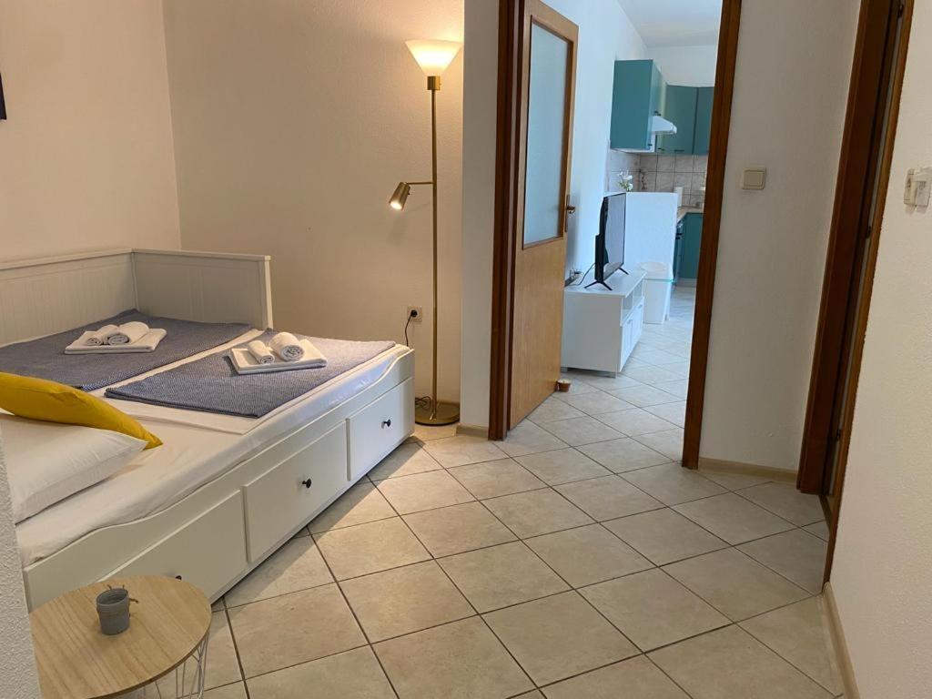 Apartmani Josipa Trogir Exterior photo